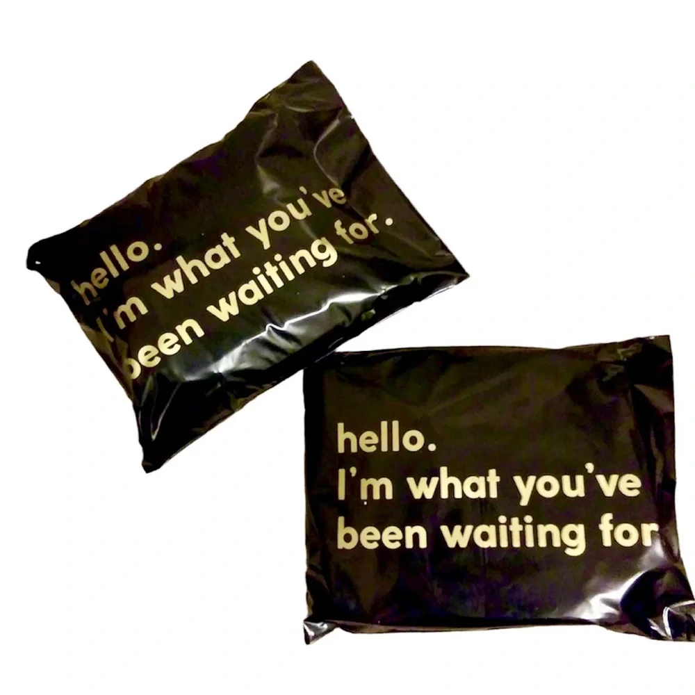 20 Poly Mailers Waterproof, Self Sealing,10“x13“, Black With Gold Print - Picture 4 of 6